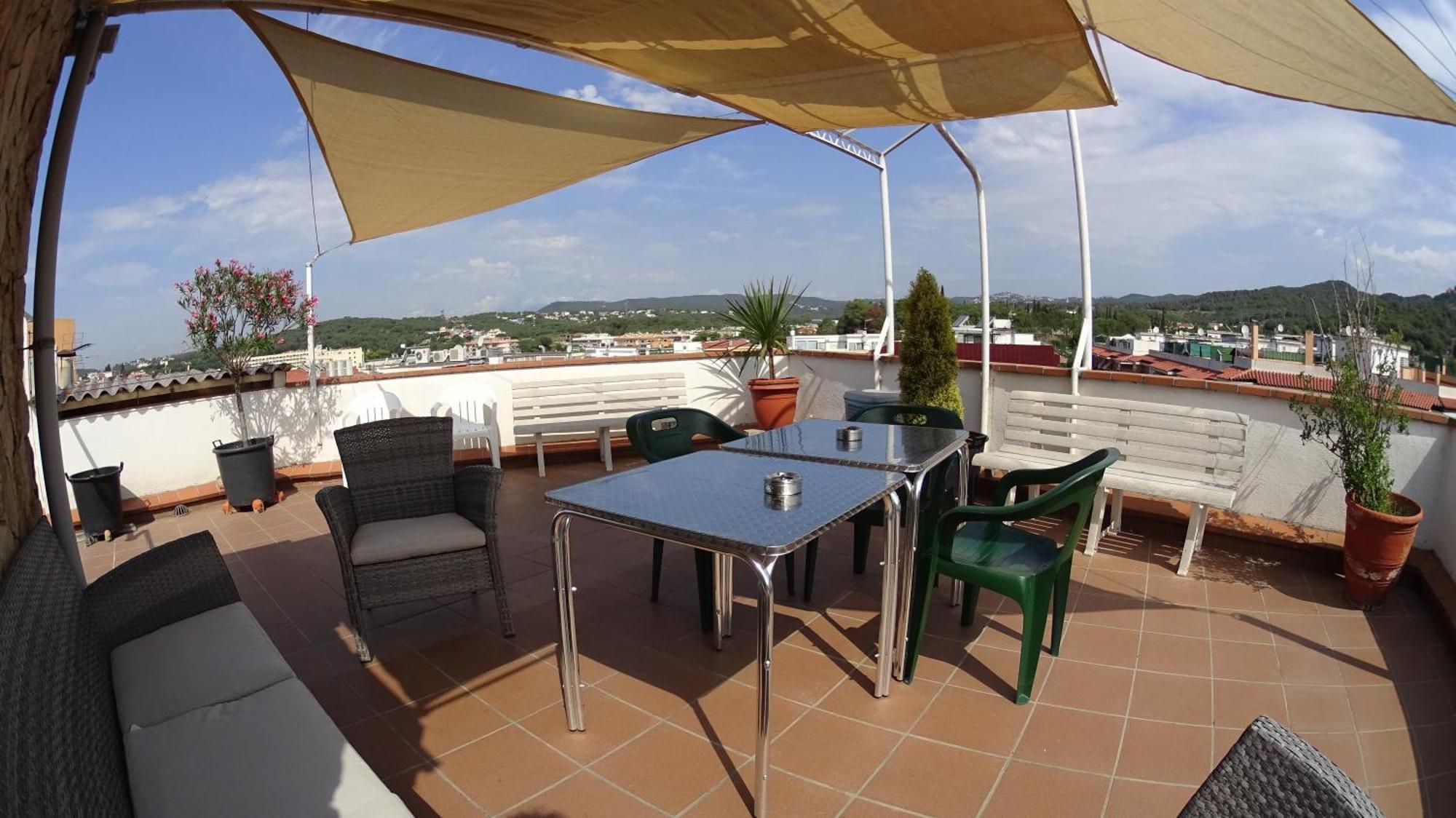 Hostal Julieta Lloret de Mar Exterior photo
