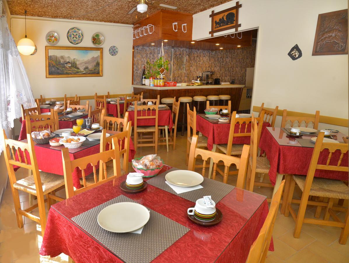Hostal Julieta Lloret de Mar Exterior photo